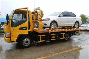 丰都附近拖车救援24小时服务热线